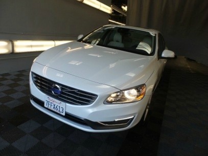 2015 Volvo S60 T5 Drive-E Premier Crystal White, Soft-Beige Leather, Moonroof