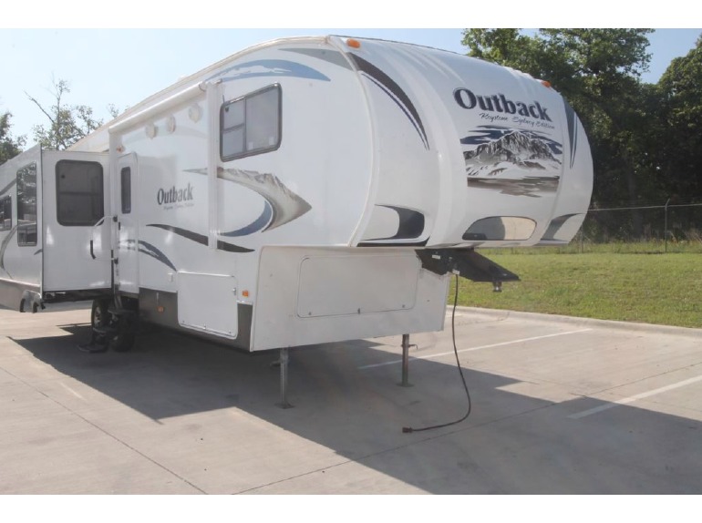 2011 Keystone Rv Outback 325FRE