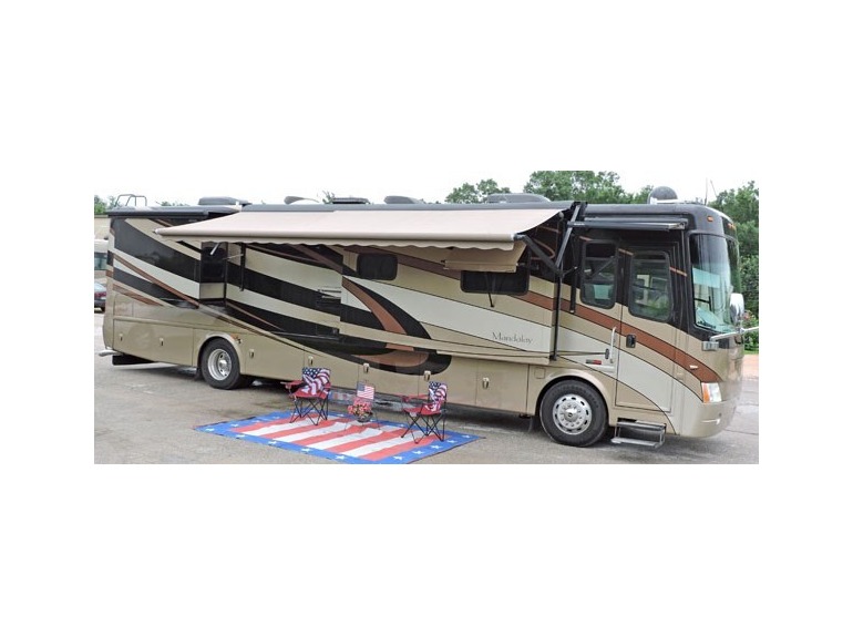 2007 Mandalay Coach 40E 4 Slides 400 HP