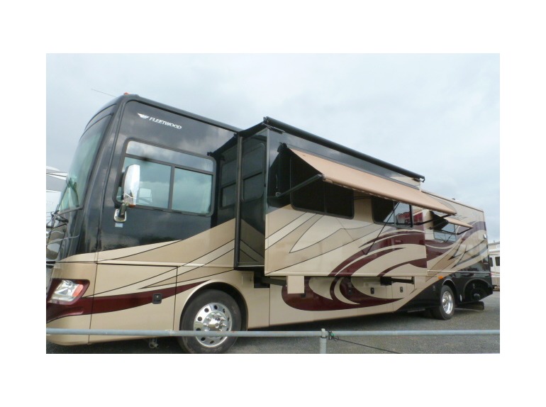 2010 Fleetwood DISCOVERY 40K