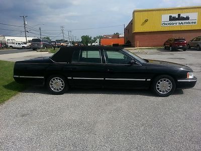 Cadillac : Fleetwood Base 1999 cadillac fleetwood limited triple black 42000 mi w executive rear tables