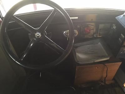 Ford : Other na Model T Bus