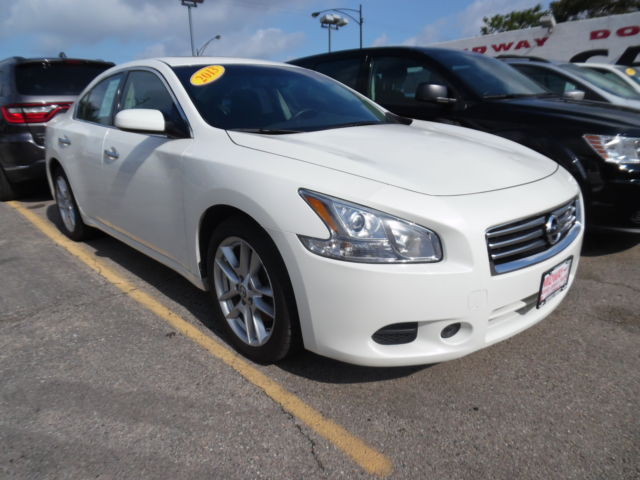 Nissan : Maxima 3.5 l absolute sale pre owned must sell