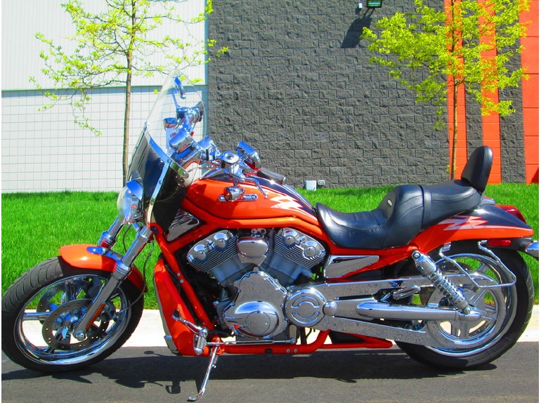 2005 Harley-Davidson VRSCSE2 - V-Rod Screamin' Eagle