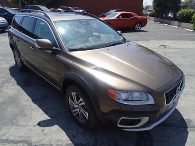 Volvo : XC70 3.2 2013 volvo xc 70 3.2 repairable salvage wrecked project damaged fixable save