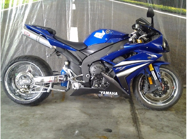 2007 Yamaha YZF-R1