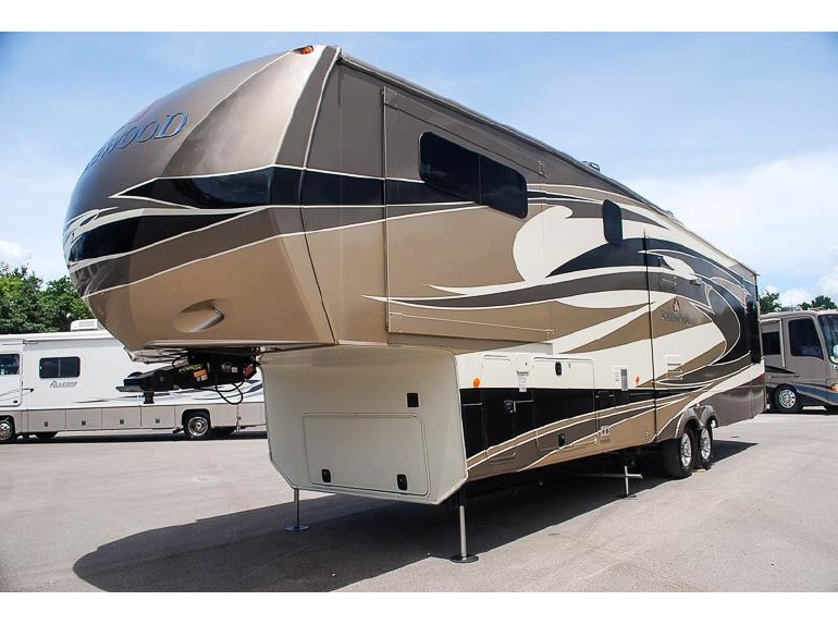 2014 Thor Redwood 36FB