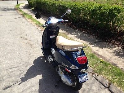 Other Makes : LX150 ie 2013 vespa lx 150 ie only 28 miles f s by private owner