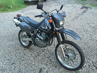 Suzuki : DR WARRANTY 2013 Used Gray Suzuki DR650SEL3 650 Dual Sport Motorcycle Like New