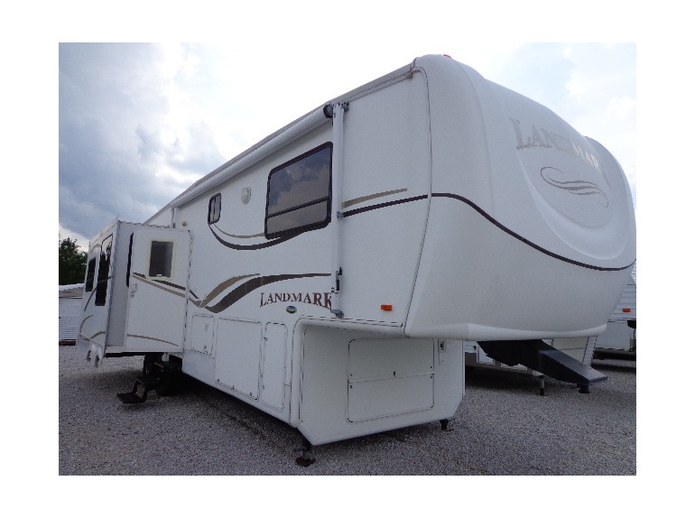 2005 Landmark HEARTLAND 36FT/RENT TO OWN/NO CREDIT CHE