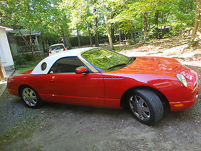 Ford : Thunderbird Base Convertible 2-Door 2002 ford thunderbird red white retro look low mileage