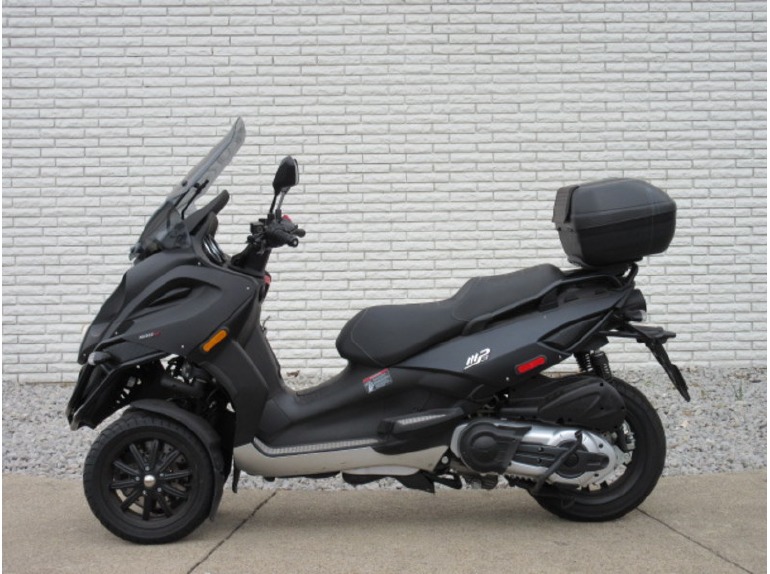 2010 Piaggio MP3 Three Wheeler 500