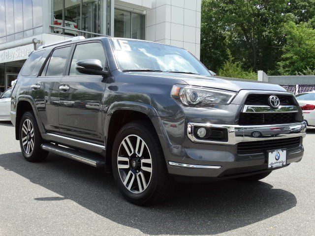 Toyota : 4Runner Limited Limited SUV 4x4  NAVIGATION, BACK UP CAMERA, HEATED SEATS .. ALMOST NEW