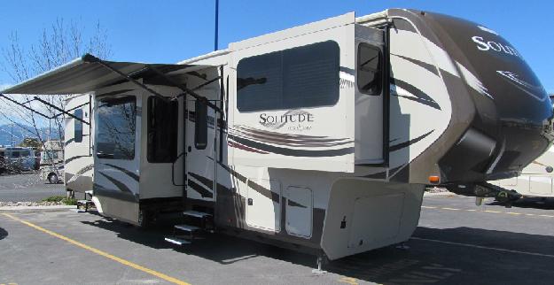 2015 Grand Design Solitude 379 FL 5th Wheel