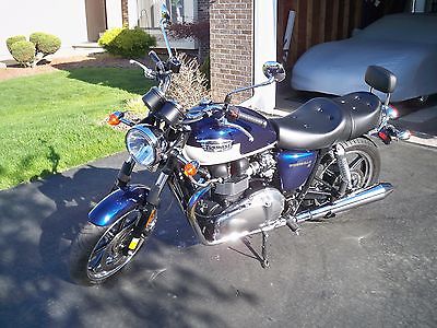 Triumph : Bonneville 2012 triumph bonneville se