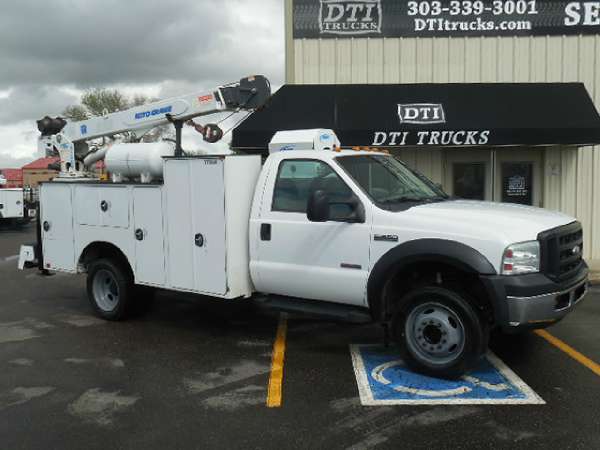 2006  Ford  F550