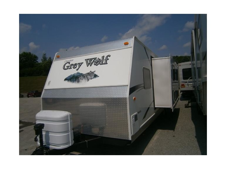 2009 Forest River Grey Wolf 28BH