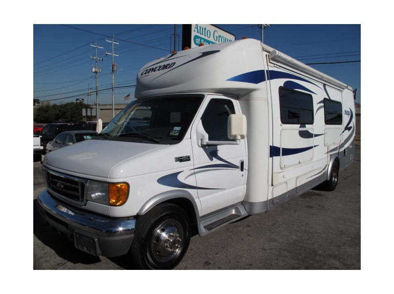 2004 Coachmen Concord 270SS