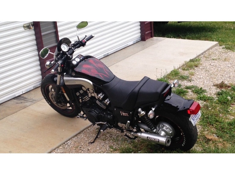 2006 Yamaha Vmax 1200