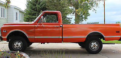 Chevrolet : C/K Pickup 2500 Custom 20 1970 chevy 4 x 4 4 speed pickup truck