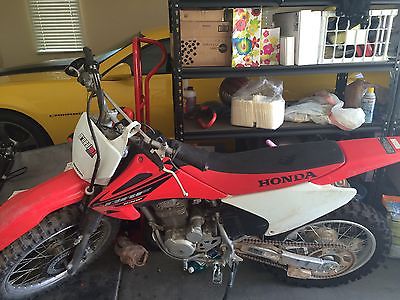 Honda : CRF 2005 honda crf 230 dirt bike