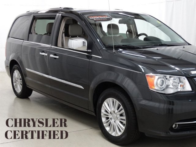 2012 Chrysler Town & Country Limited Raleigh, NC