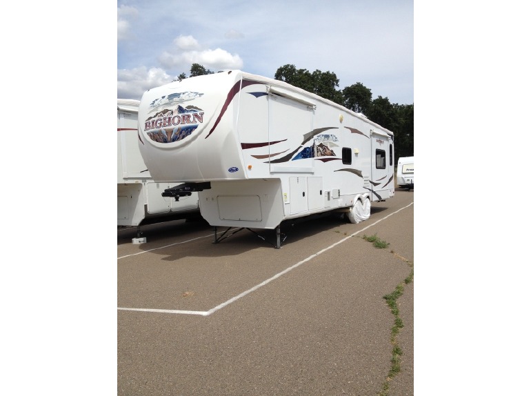 2010 Heartland Bighorn 3410RE