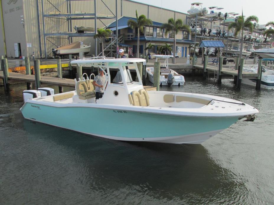 2016 TIDEWATER BOATS 280 CC