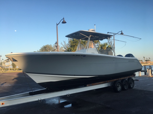 2013 Cobia 296 Center Console