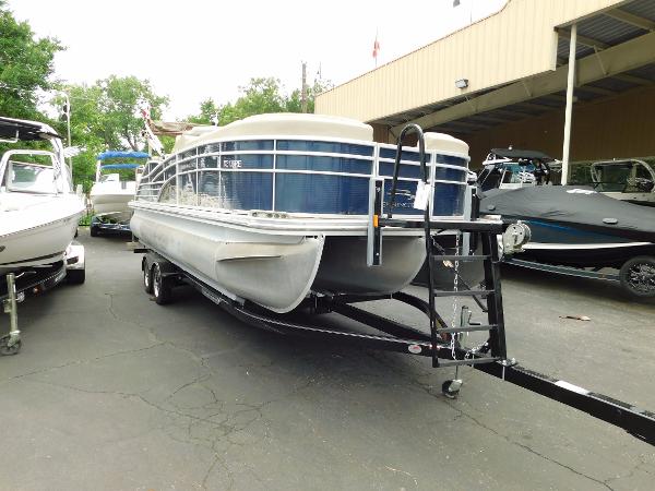 2011 Bennington 2275RCW OB