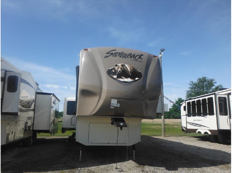 2016 Forest River Cedar Creek Silverback 37BH