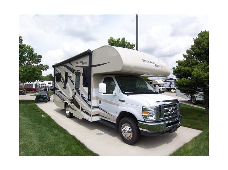 2015 Thor Motor Coach Freedom Elite 23H