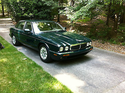 Jaguar : XJ8 Base Sedan 4-Door 2001 jaguar xj 8 base sedan 4 door 4.0 l