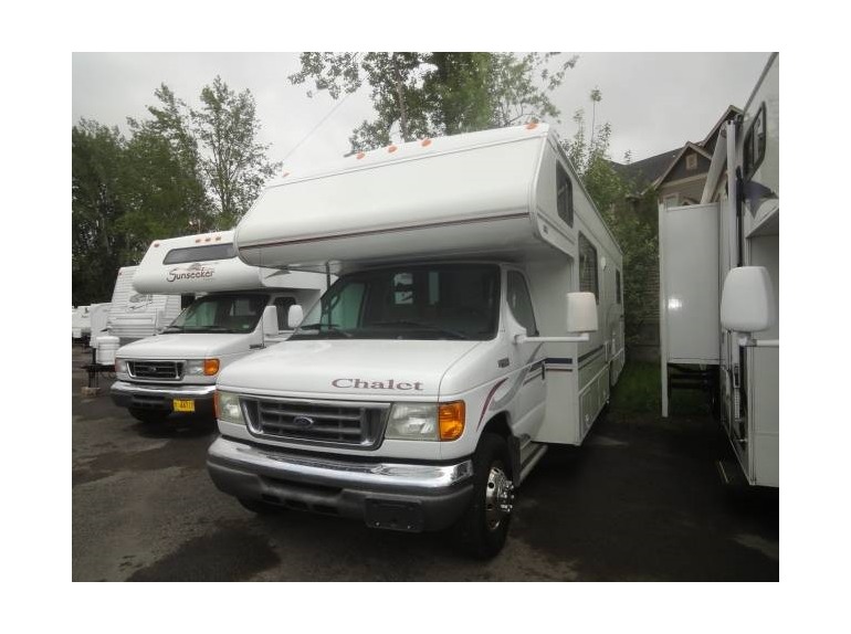 2006 Winnebago CHALET 30'