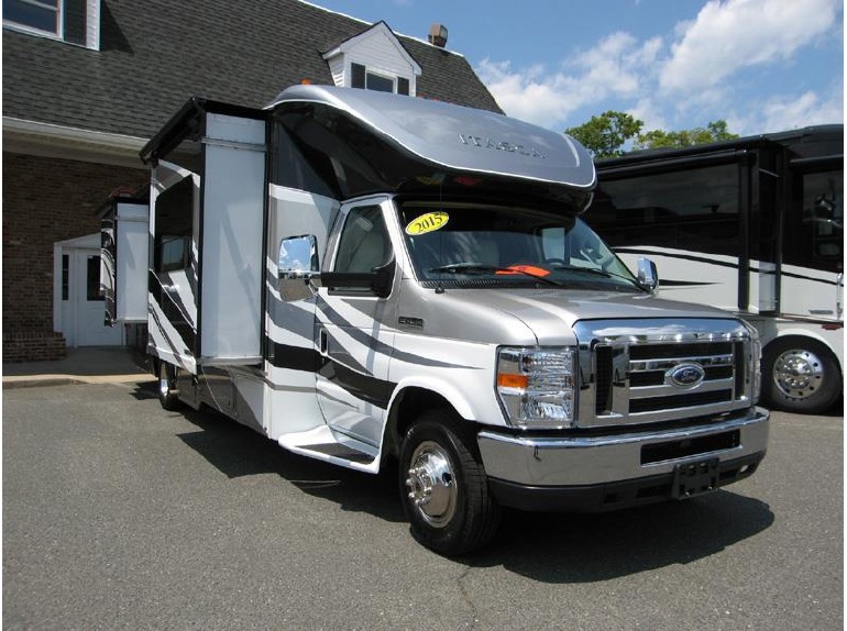 2015 Itasca Cambria 30J By Winnebago Ind.
