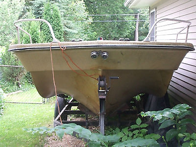 Mitchall tri-hull,1978, 18ft, Runabout, 115 Johnson Evenlude, Trailer, and more