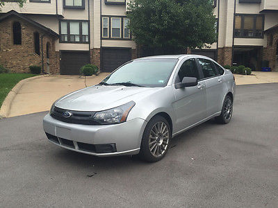 Ford : Focus SES Sedan 4-Door 2011 ford focus ses silver on black leaher leather moonroof all power sync