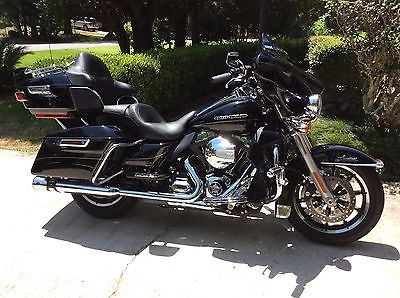 Harley-Davidson : Touring 2014 ultra classic limited harley davidson black and only 687 miles