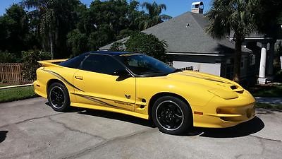 Pontiac : Firebird Trans Am Coupe 2-Door 2002 pontiac firebird trans am coupe 2 door 5.7 l