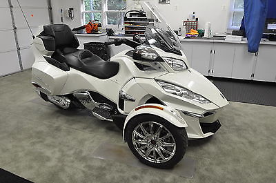 Can-Am : Spyder RT Limited SE 6 speed auto trans 2015 can am spyder rt limited se 6 auto trans new full factory warrantee