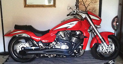 Suzuki : Boulevard 2013 red white m 109 r w nitrous and many more upgrades very fast