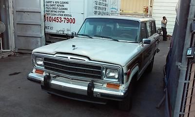 Jeep : Wagoneer Grand 1987 jeep grand wagoneer very clean low miles 360 v 8 4 x 4 new tires family owned
