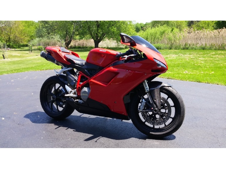 2009 Ducati Superbike 848