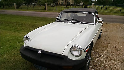 MG : MGB Base Convertible 2-Door 1974 mg mgb base convertible 2 door 1.8 l