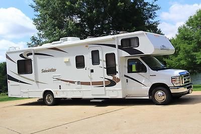 09 Forest River Sunseeker 3100 Class C Motor Home Slide Auto Leveling Navigati