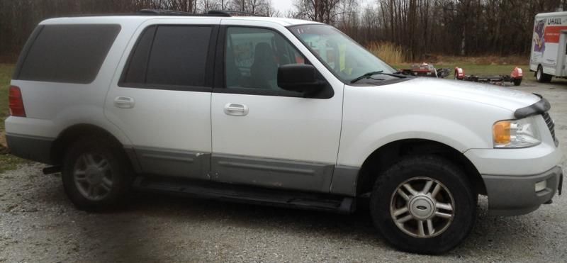 2003 Ford Expedition,4x4,3 row seating, Bad engine