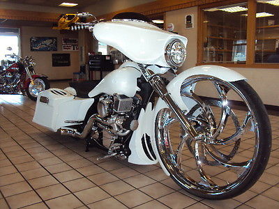 Harley-Davidson : Touring 2013 street glide with 30 mad wheel trask turbo and dirty bird stretched bags