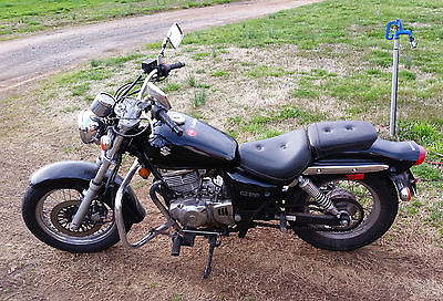 Suzuki : Other Suzuki GZ250 Cruiser Motorcycle
