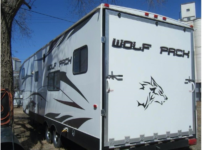 2011 Forest River Cherokee Wolf Pack 295WP