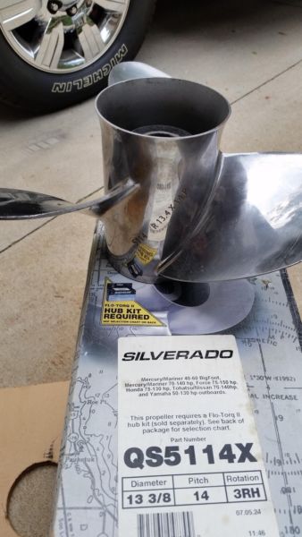 Stainless Steel 3 Blade Quicksilver Prop 13 3/8 x 14 Pitch